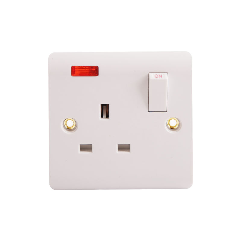 Bakelitt 13A 1 Gang Switched Socket med Neon HK6113HN